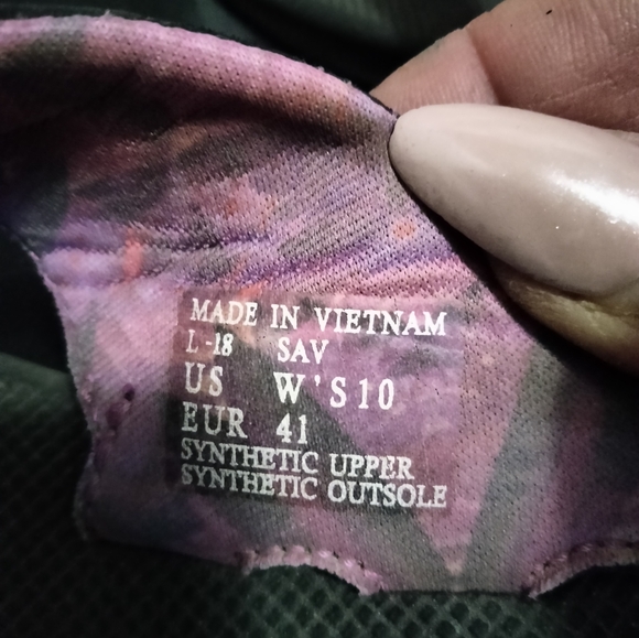 Women size 10 flip flop bottle opener by reef shoes - Picture 5 of 6